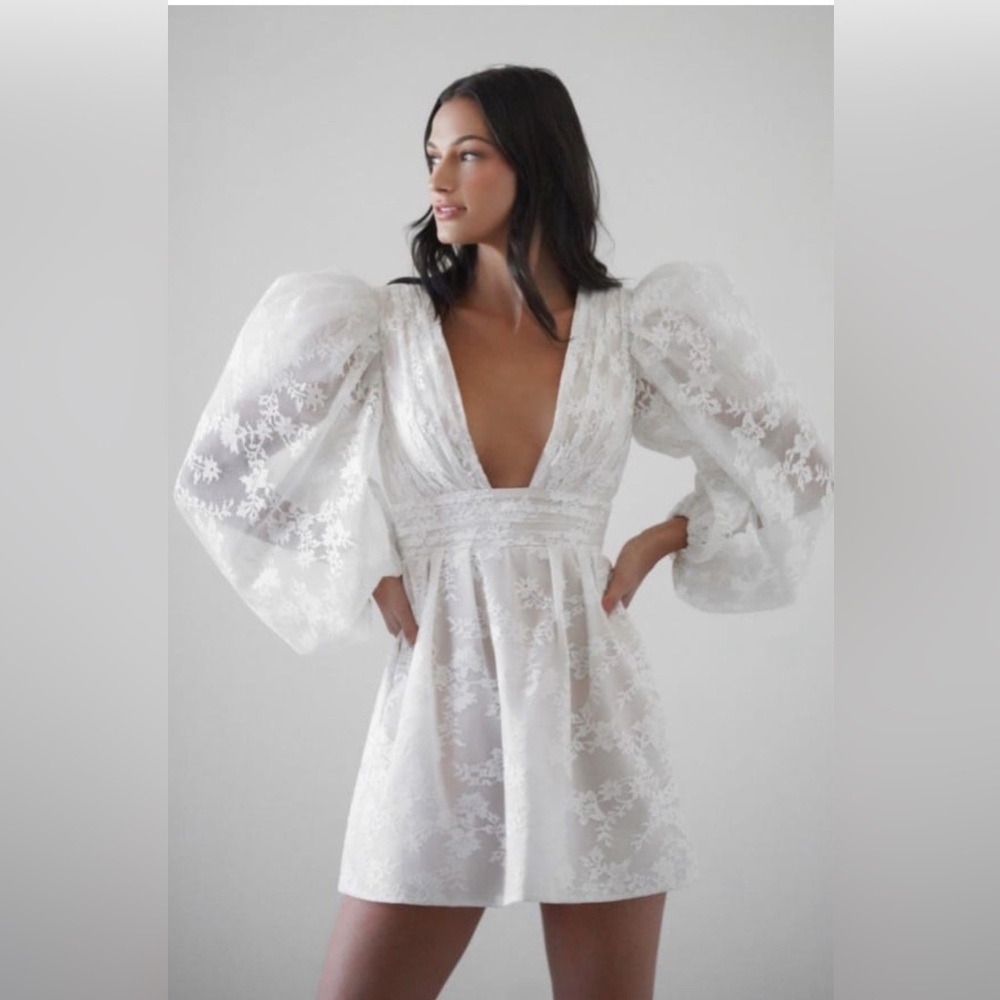 By Watters Meringue dress in Lace